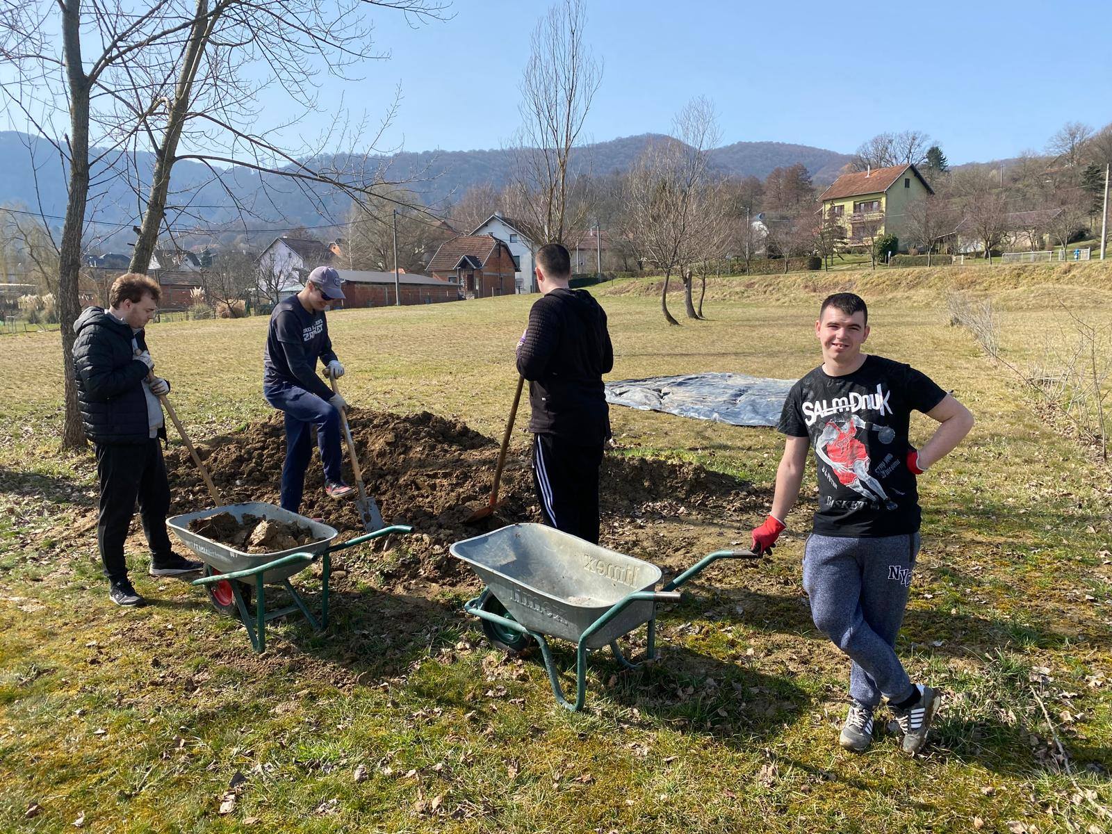 483918427 689595896744012 8108710623768483998 n